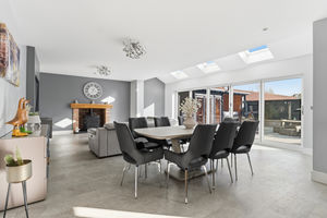 Photo 126- click for photo gallery